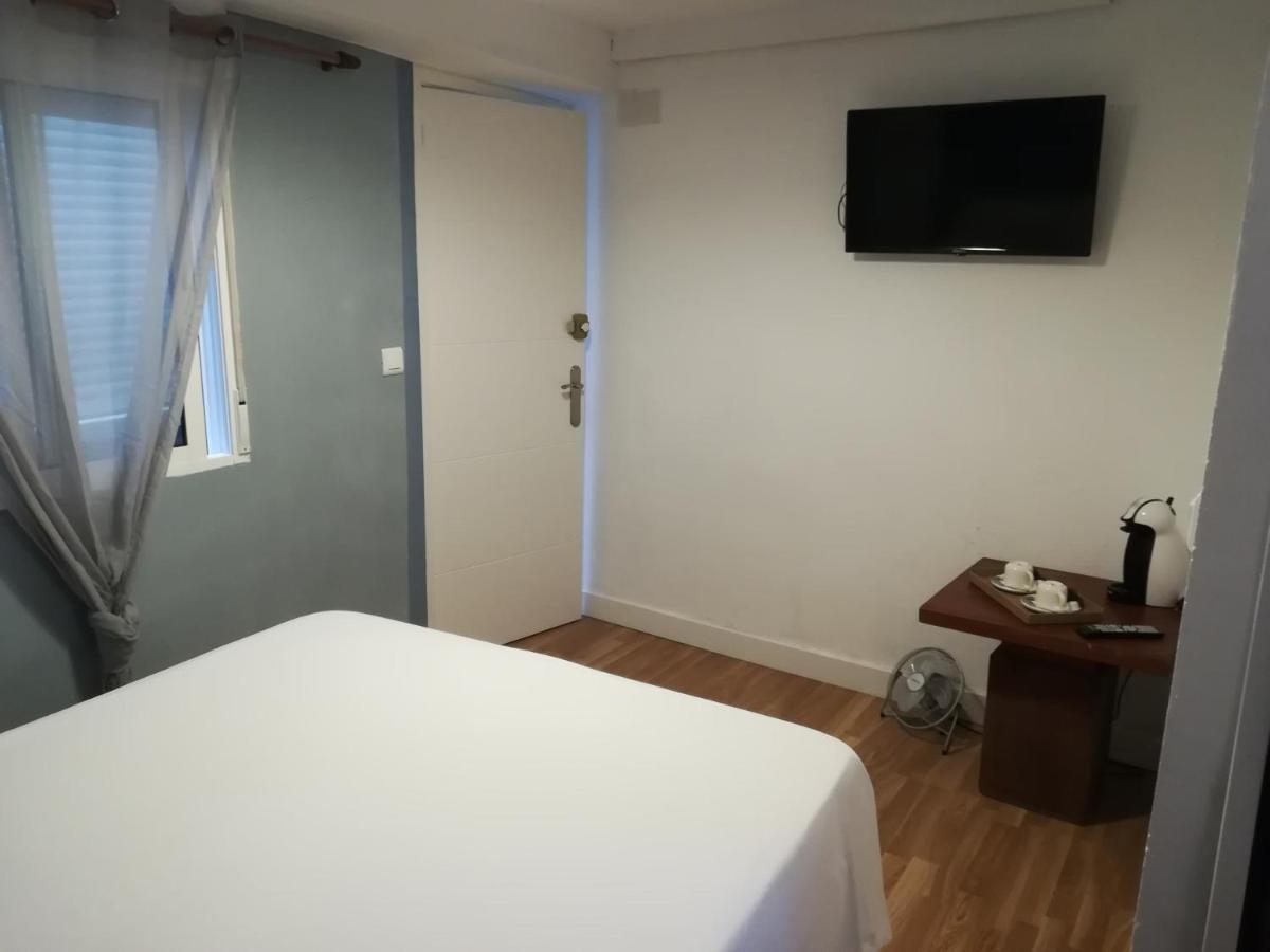 Hostal The Monkey Room Marbella Dış mekan fotoğraf