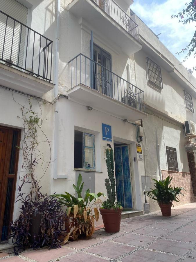 Hostal The Monkey Room Marbella Dış mekan fotoğraf