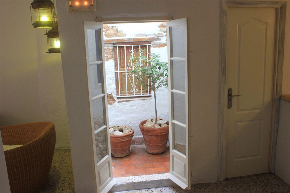 Hostal The Monkey Room Marbella Dış mekan fotoğraf