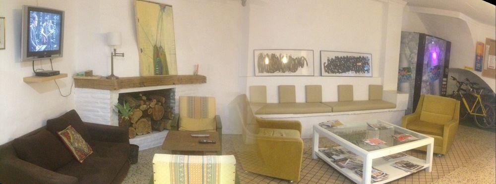 Hostal The Monkey Room Marbella Dış mekan fotoğraf